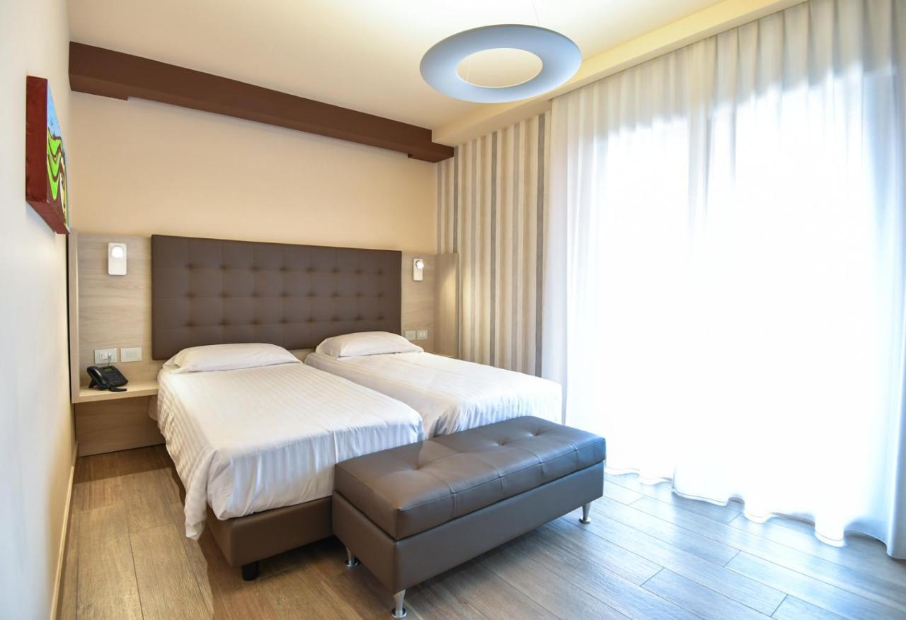 Bhotel Lagonegro Pokój zdjęcie