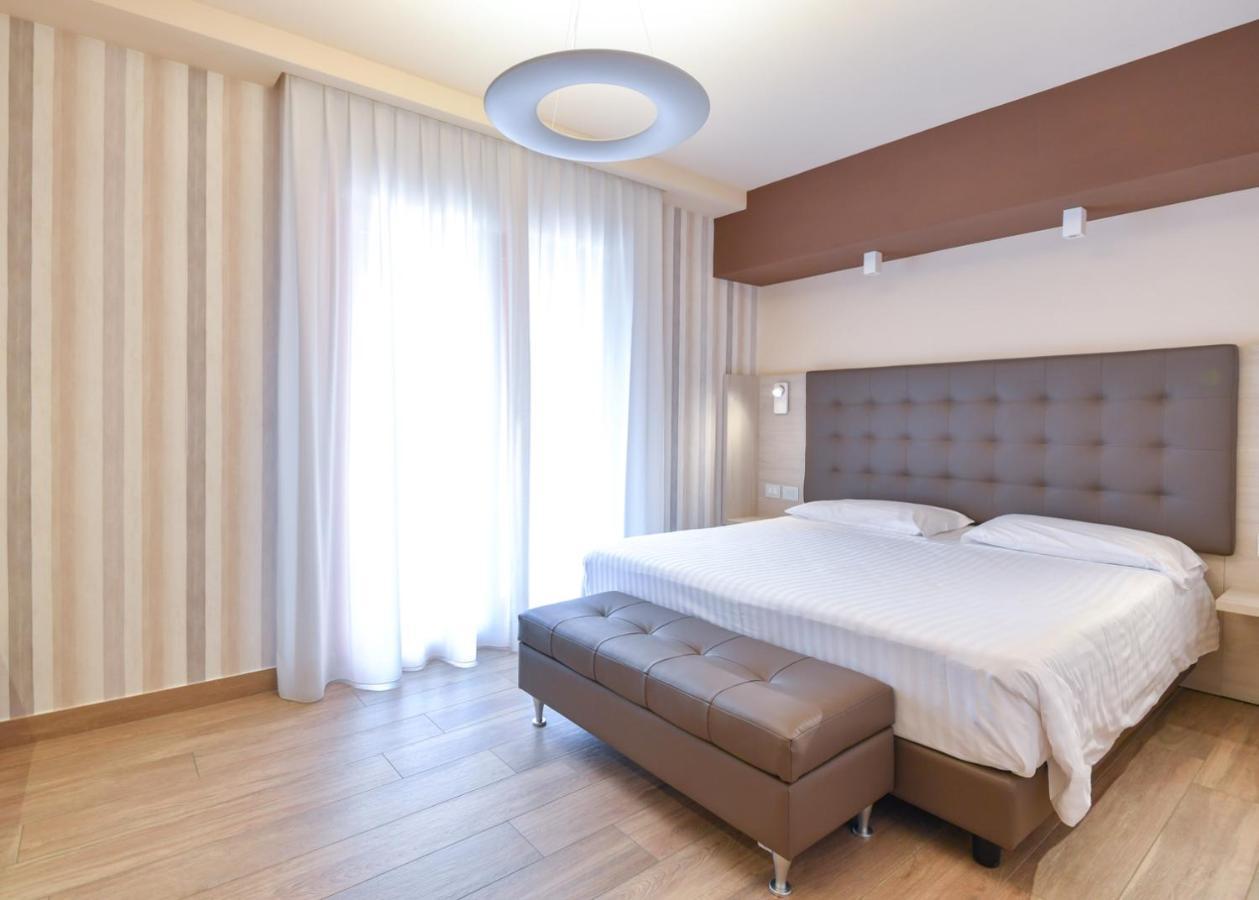 Bhotel Lagonegro Zewnętrze zdjęcie