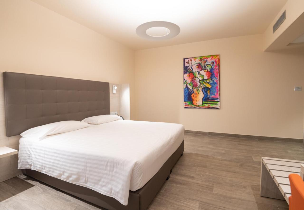 Bhotel Lagonegro Zewnętrze zdjęcie