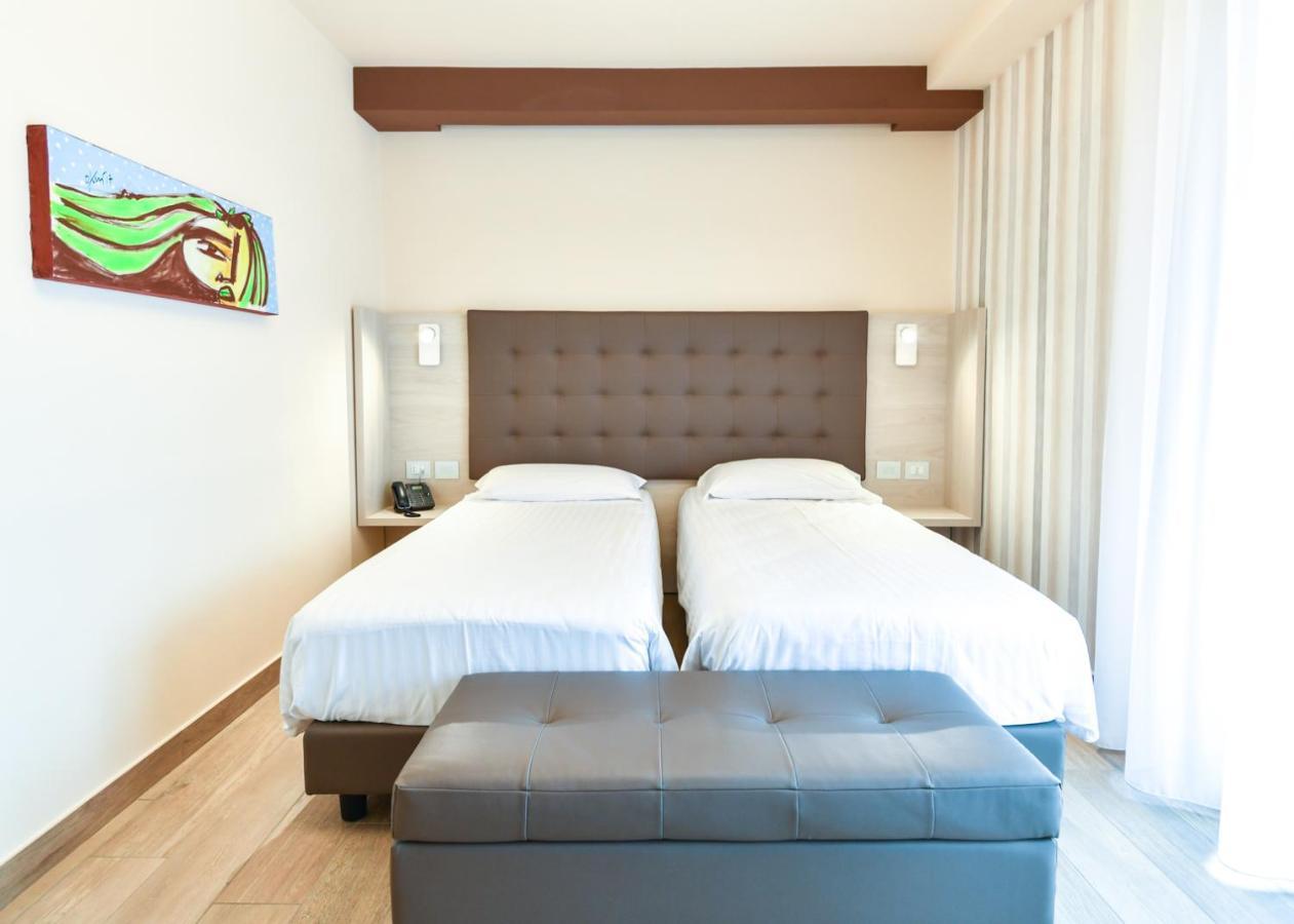 Bhotel Lagonegro Zewnętrze zdjęcie