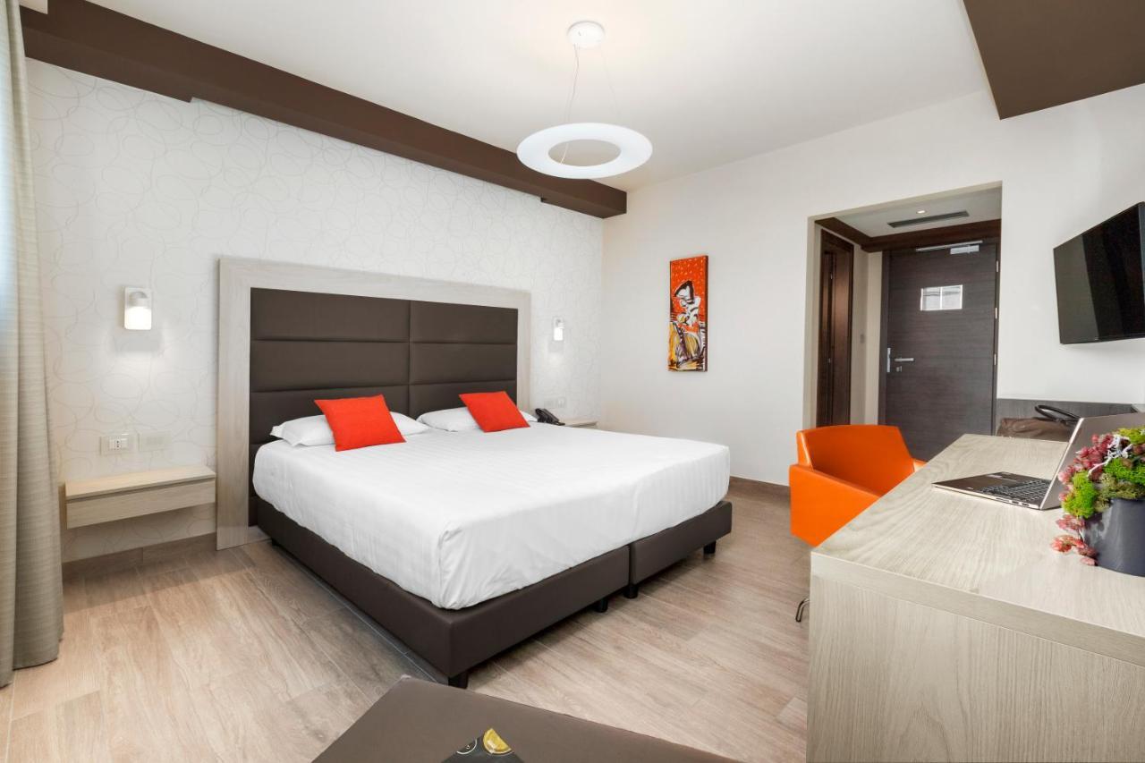Bhotel Lagonegro Zewnętrze zdjęcie
